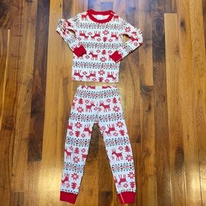 Hanna Andersson Winter Pajamas. size 110 (5)